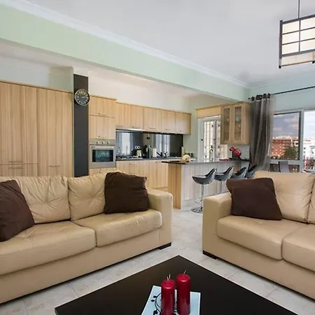 By The Duplex Apartment, Armacao De Pera, Algarve - Portugal