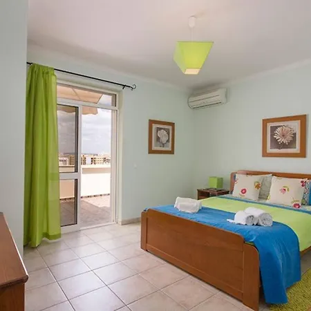 公寓 By The Duplex Apartment, Armacao De Pera, Algarve - Portugal Armação de Pêra