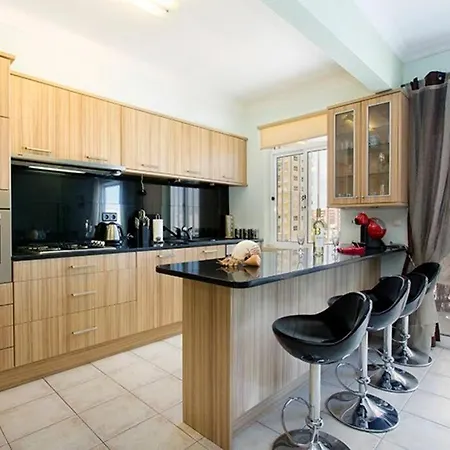 By The Duplex Apartment, Armacao De Pera, Algarve - Portugal Armacao de Pera