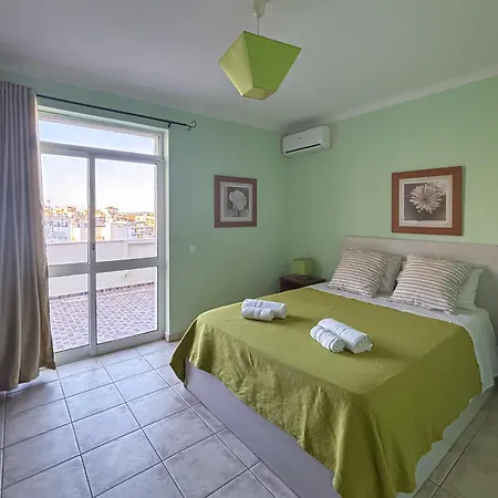 Appartement By The Duplex Apartment, Armacao De Pera, Algarve - Portugal *